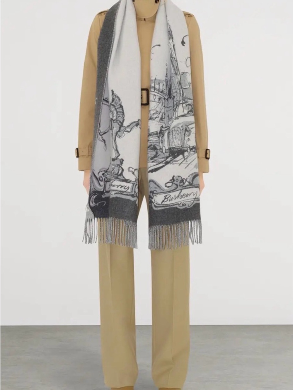 Burberry 100% cashmere Scarf